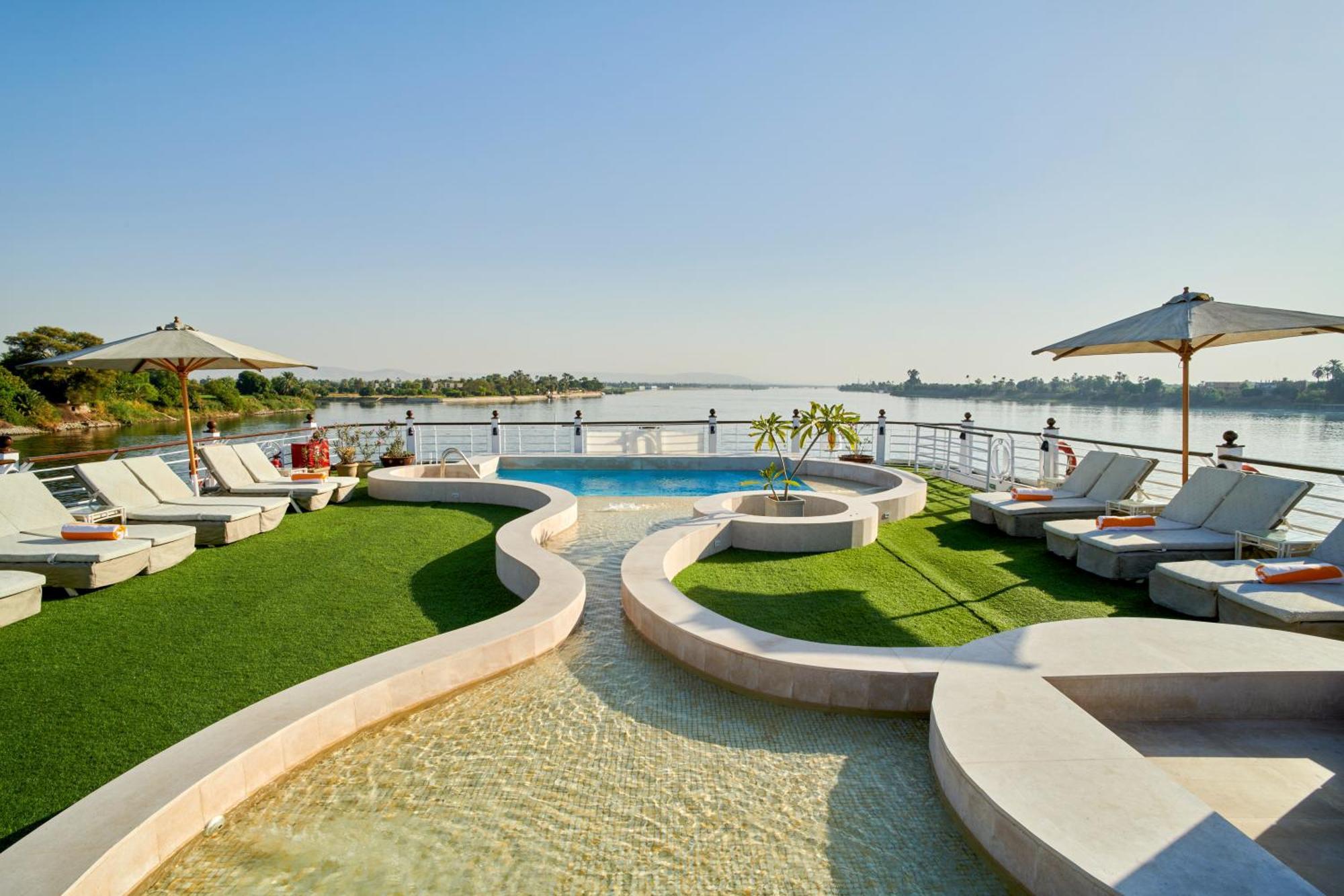 Moevenpick Royal Lotus Nile Cruise, Every Monday Four Nights From Luxor, Every Friday Three Nights From Aswan - Including Excursions & Sightseeing Exterior foto